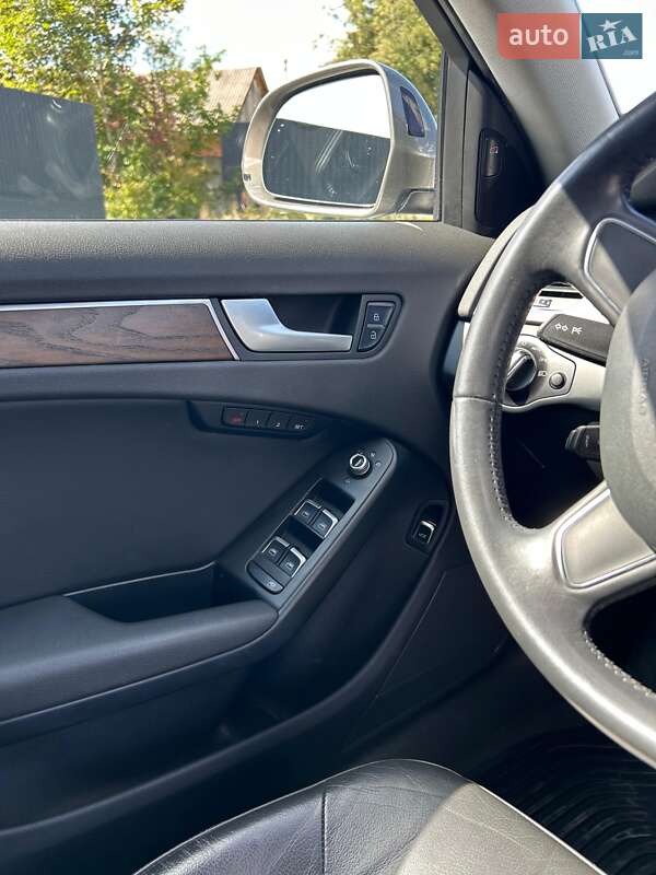 Универсал Audi A4 2013 в Львове