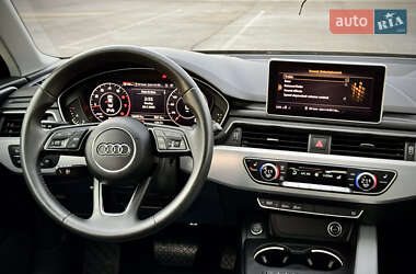 Седан Audi A4 2017 в 