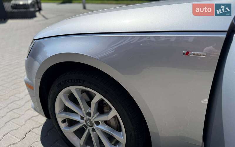 Седан Audi A4 2019 в Черновцах