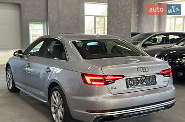 Седан Audi A4 2019 в 
