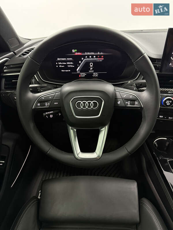 Седан Audi A4 2022 в Одессе