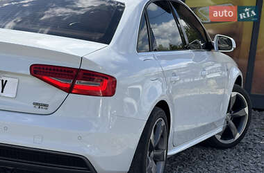 Седан Audi A4 2015 в 