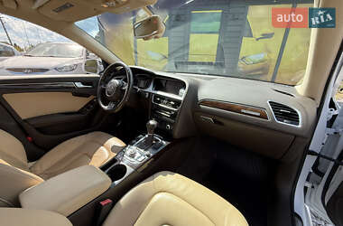 Седан Audi A4 2015 в 