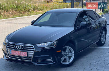 Седан Audi A4 2018 в 