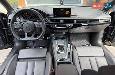 Седан Audi A4 2017 в 