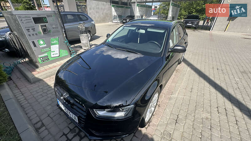 Audi A4 2014