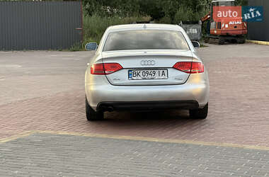Седан Audi A4 2012 в 