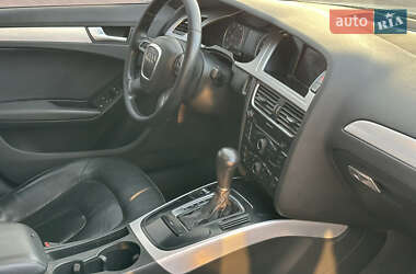 Седан Audi A4 2012 в 