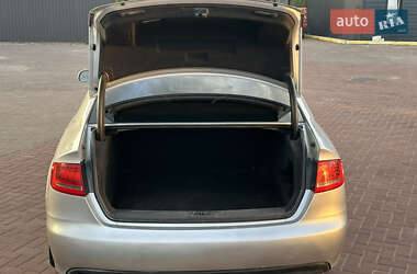 Седан Audi A4 2012 в 