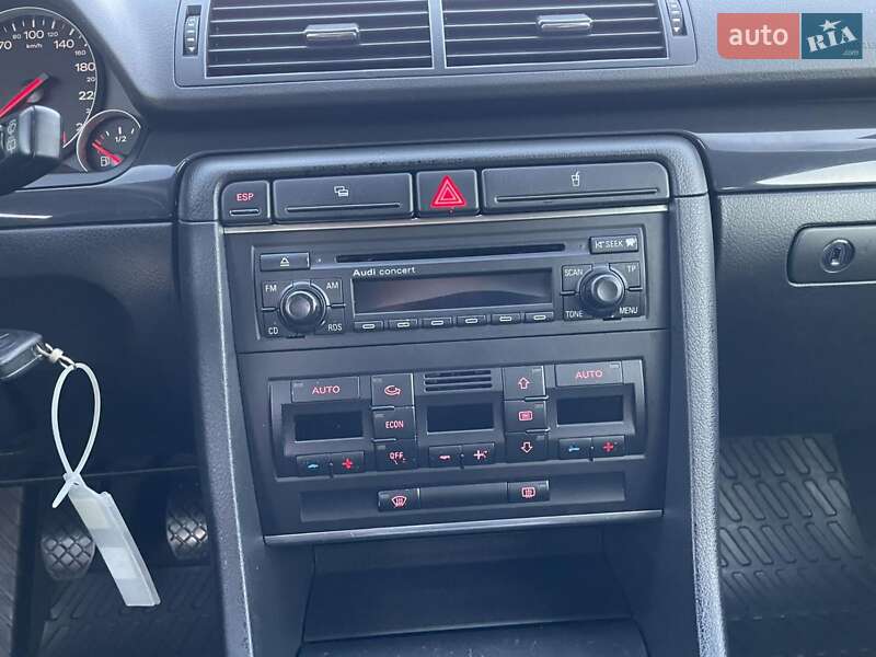 Универсал Audi A4 2003 в Каменском