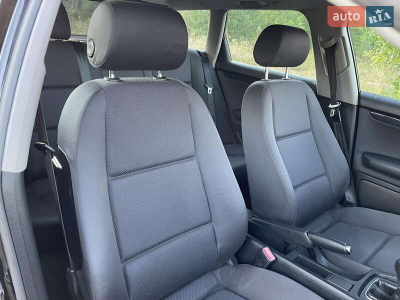 Универсал Audi A4 2003 в Каменском