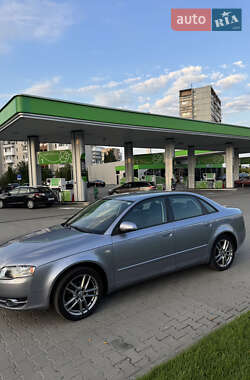 Седан Audi A4 2005 в 