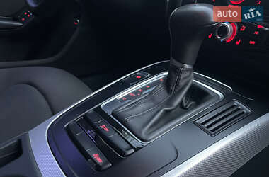 Седан Audi A4 2012 в 