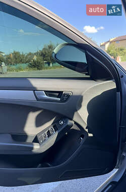 Седан Audi A4 2013 в 