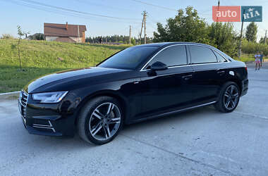 Седан Audi A4 2018 в 