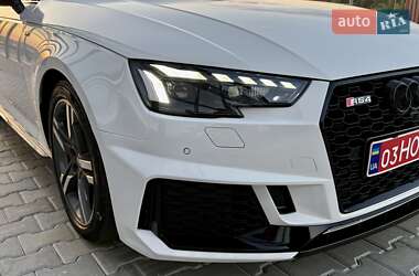 Седан Audi A4 2018 в 