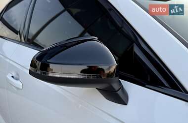Седан Audi A4 2018 в 