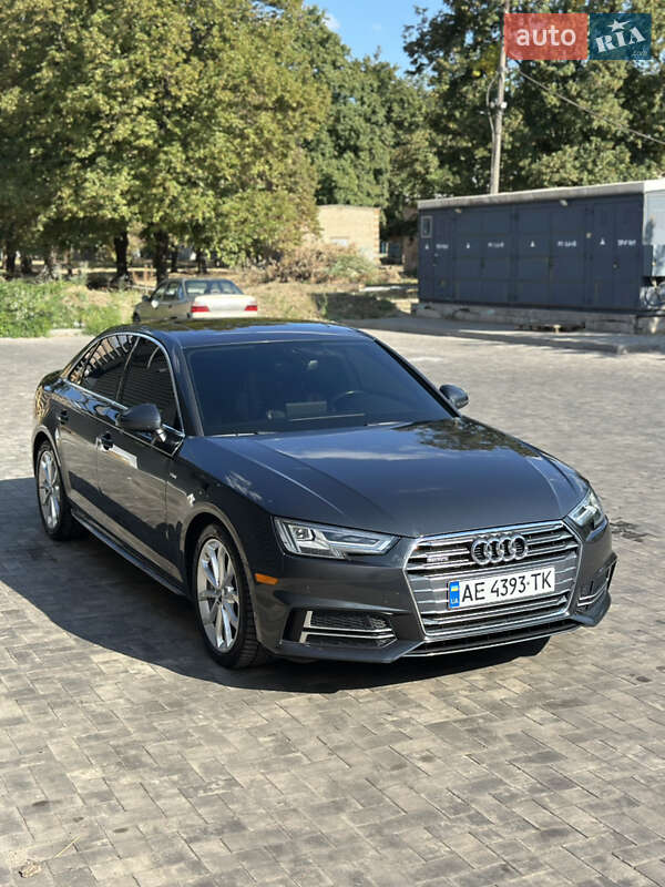 Седан Audi A4 2017 в Кривом Роге