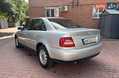 Седан Audi A4 1999 в 