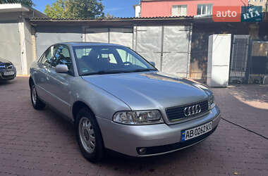 Седан Audi A4 1999 в 