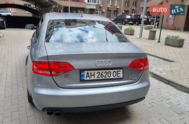 Седан Audi A4 2011 в 