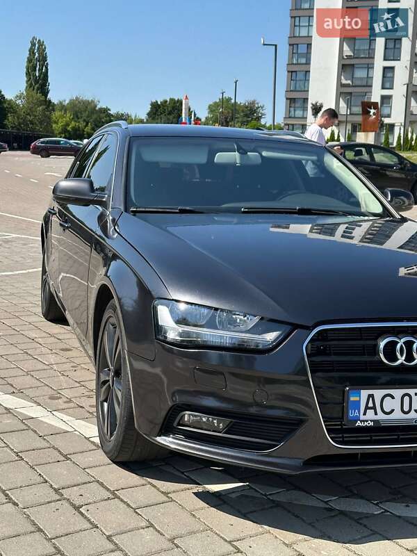 Audi A4 2011
