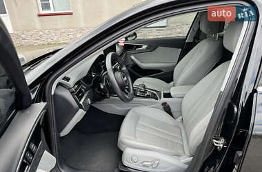 Седан Audi A4 2021 в 