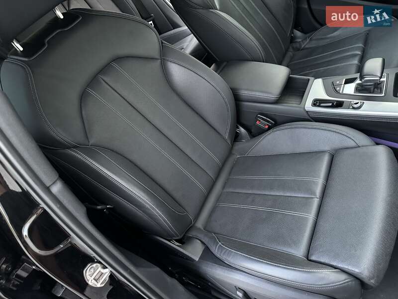 Універсал Audi A4 2022 в Луцьку