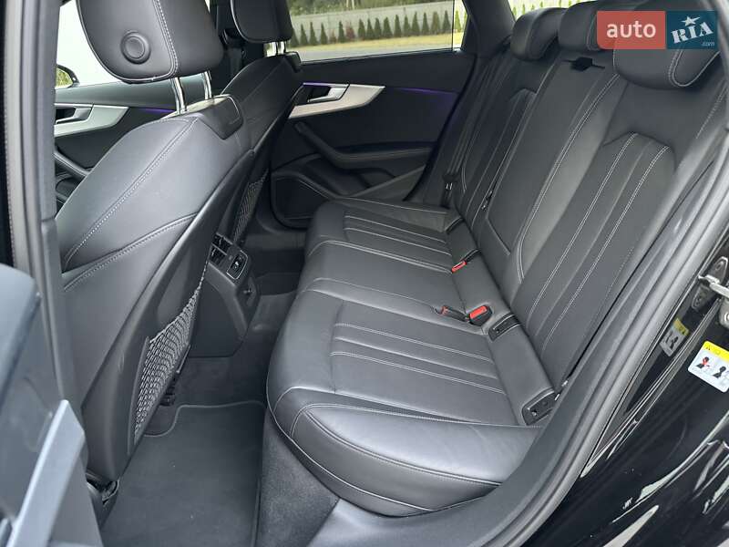 Універсал Audi A4 2022 в Луцьку