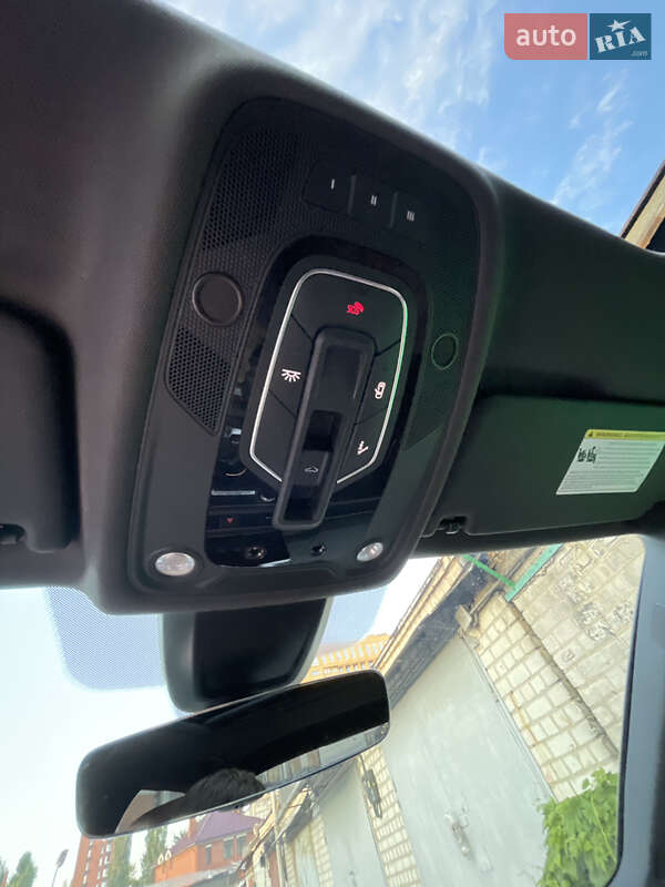 Седан Audi A4 2016 в Днепре