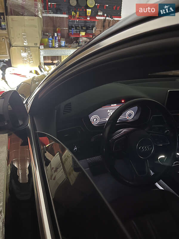Седан Audi A4 2016 в Днепре