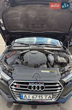 Седан Audi A4 2019 в 