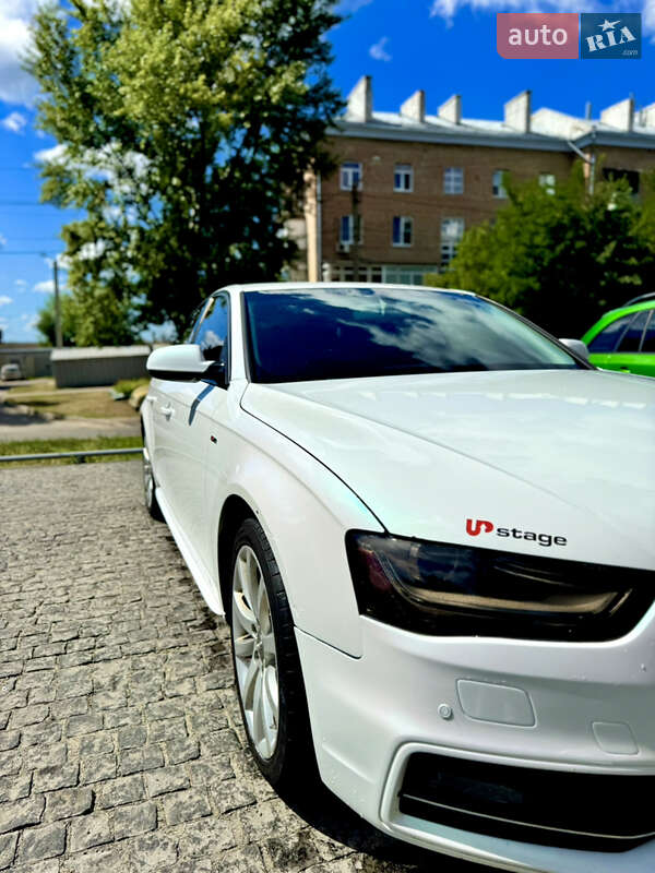 Седан Audi A4 2013 в Харькове