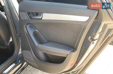 Седан Audi A4 2010 в 