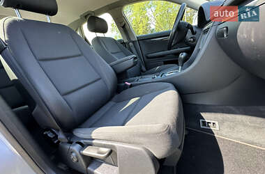 Седан Audi A4 2004 в 
