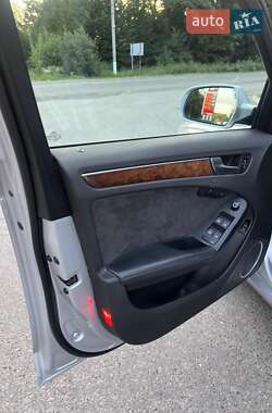 Седан Audi A4 2011 в 