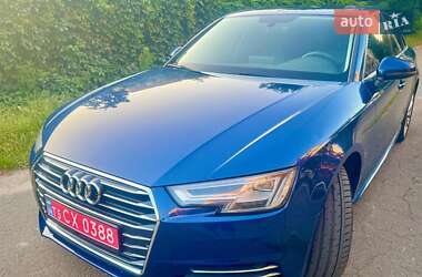 Седан Audi A4 2018 в 
