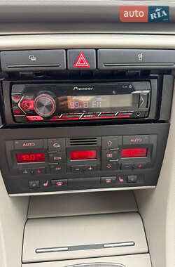 Седан Audi A4 2005 в 