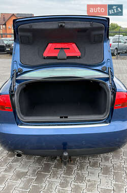 Седан Audi A4 2005 в 