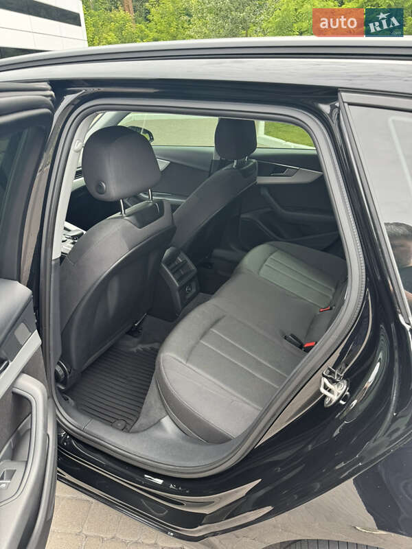 Универсал Audi A4 2018 в Киеве фото 6 Универсал Audi A4 2018 в Киеве