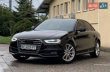 Седан Audi A4 2014 в 