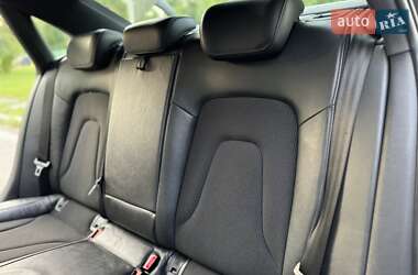 Седан Audi A4 2010 в 