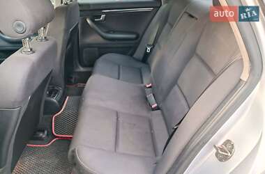 Седан Audi A4 2002 в 