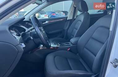 Седан Audi A4 2010 в 