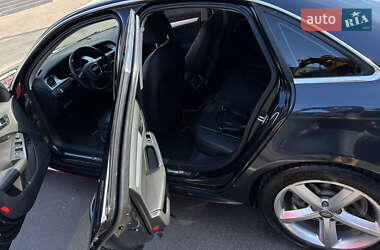 Седан Audi A4 2012 в 