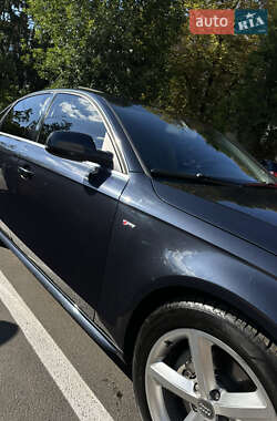 Седан Audi A4 2012 в Черкасах