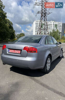 Седан Audi A4 2006 в 
