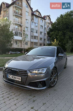 Audi A4 2018 Audi A4 2018