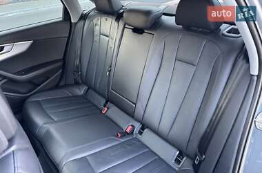 Седан Audi A4 2017 в 