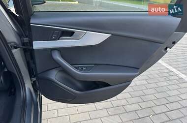 Седан Audi A4 2017 в 